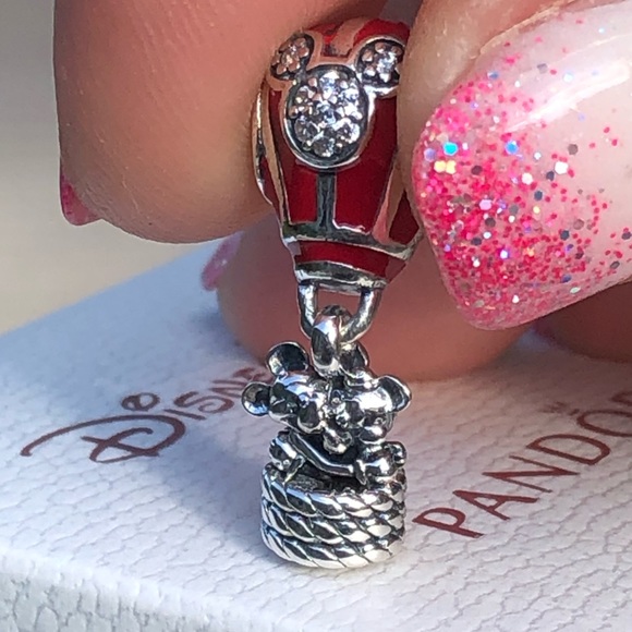 Pandora Disney LE Hot Air Balloon of True Love - Picture 7 of 8